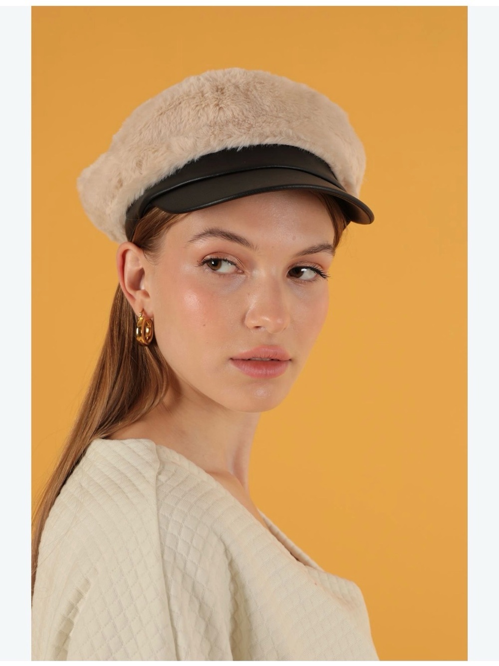 RACHEL ZOE
faux fur cabby hat
